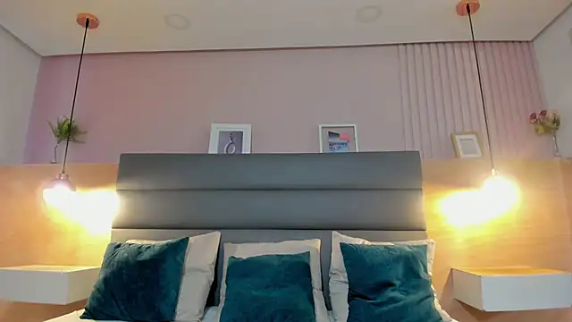 Snapshot of _emma_willliams_ chatting on October 22, 2025, 1:32 pm emma willliams online show from October 22, 2025, 1:32 pm