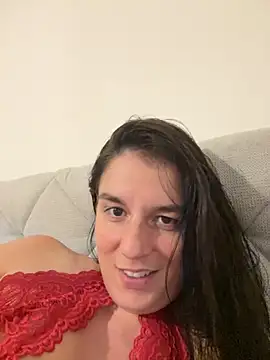 Snapshot of hottyFcup chatting on October 7, 2025, 5:25 pm hottyFcup online show from October 7, 2025, 5:25 pm