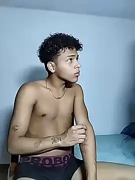 Manuel Mateus1 online show from October 30, 2025, 12:42 am