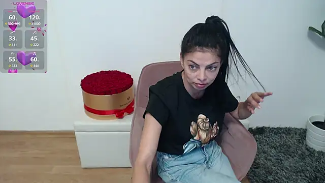 LadyLiia online show from May 13, 2026, 3:35 am