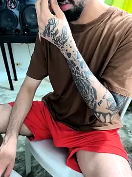 Snapshot of giannis090 chatting on October 23, 2025, 9:57 pm giannis090 online show from October 23, 2025, 9:57 pm