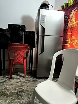 giannis090 online show from November 9, 2025, 9:08 pm