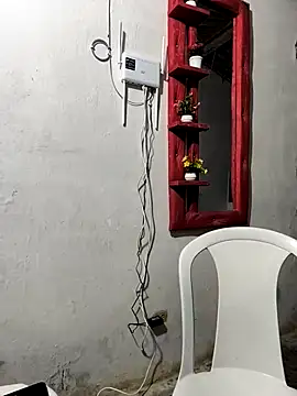 Snapshot of giannis090 chatting on October 6, 2025, 5:24 pm giannis090 online show from October 6, 2025, 5:24 pm