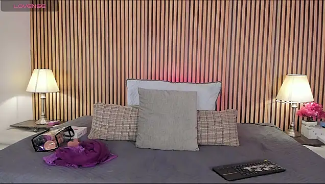 keeyla stone online show from March 29, 2026, 9:05 pm