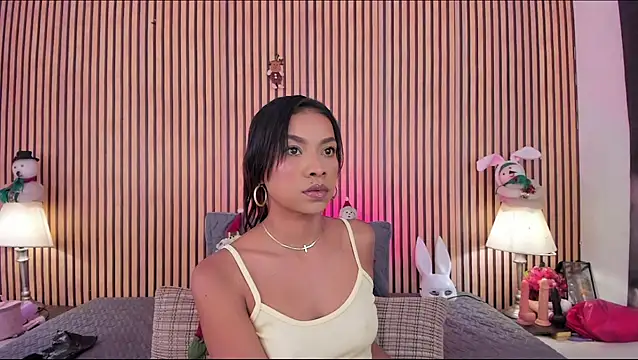 keeyla stone online show from December 18, 2025, 9:29 pm