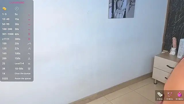 Snapshot of emmi_collinss chatting on October 10, 2025, 7:36 pm emmi collinss online show from October 10, 2025, 7:36 pm