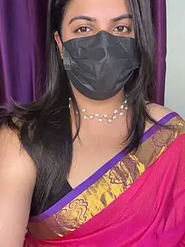 Snapshot of best_couple19 chatting on October 3, 2025, 6:09 pm best couple19 online show from October 3, 2025, 6:09 pm