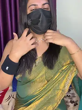 Snapshot of best_couple19 chatting on September 22, 2025, 3:29 pm best couple19 online show from September 22, 2025, 3:29 pm