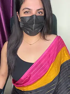 Snapshot of best_couple19 chatting on December 20, 2025, 1:03 pm best couple19 online show from December 20, 2025, 1:03 pm