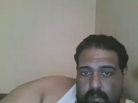 elpoop7305 online show from March 25, 2026, 1:32 pm