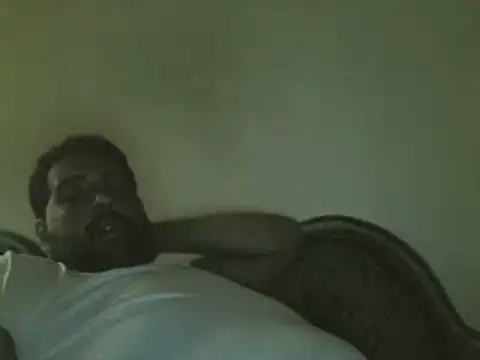 elpoop7305 online show from November 6, 2025, 10:41 am