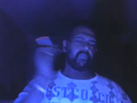 elpoop7305 online show from October 2, 2025, 4:32 pm