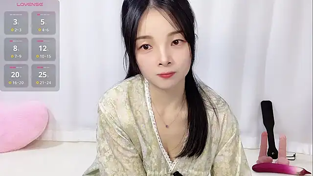 Snapshot of Tangbao-Baby chatting on July 18, 2026, 8:45 am Tangbao-Baby online show from July 18, 2026, 8:45 am