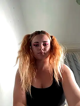 yourfoxy2897 online show from October 7, 2025, 6:53 pm