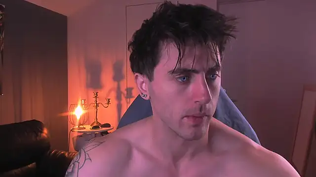 Snapshot of Oscar_Miller_ chatting on September 23, 2025, 9:00 pm Oscar Miller  online show from September 23, 2025, 9:00 pm