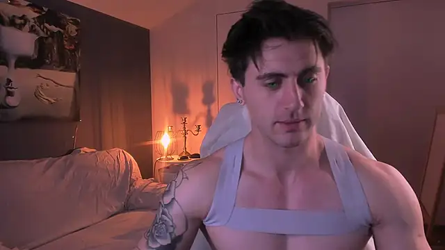 Snapshot of Oscar_Miller_ chatting on September 22, 2025, 8:59 pm Oscar Miller  online show from September 22, 2025, 8:59 pm