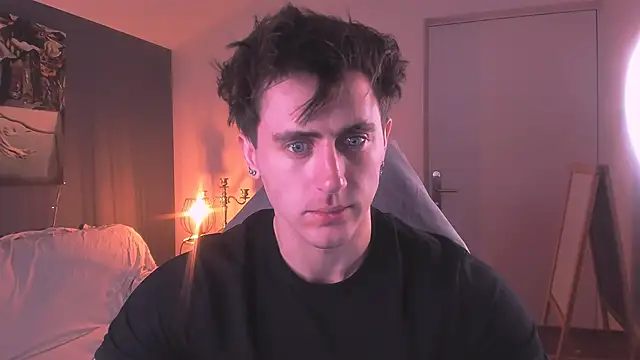 Snapshot of Oscar_Miller_ chatting on September 21, 2025, 9:20 pm Oscar Miller  online show from September 21, 2025, 9:20 pm