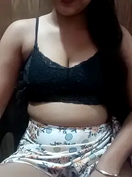 Snapshot of Malikaa-baby5 chatting on November 4, 2025, 6:22 pm Malikaa-baby5 online show from November 4, 2025, 6:22 pm