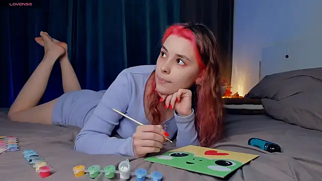 VedaSchulz online show from December 4, 2025, 7:35 pm