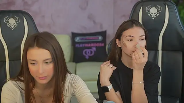 Luna secretgirl online show from November 2, 2025, 7:35 am