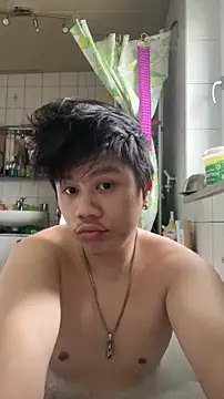 Kingpowerlittel online show from October 28, 2025, 8:35 am