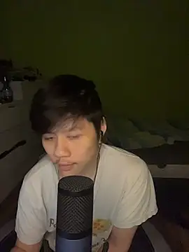 Kingpowerlittel online show from February 6, 2026, 8:05 pm