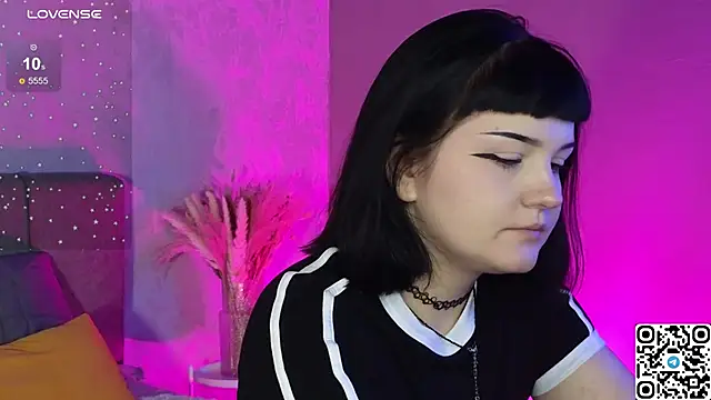 RileyTorres online show from September 12, 2025, 1:28 am