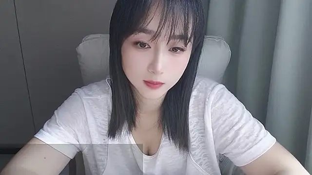 Snapshot of Honeysexy-1 chatting on October 15, 2025, 8:11 am Honeysexy-1 online show from October 15, 2025, 8:11 am