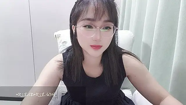 Snapshot of Honeysexy-1 chatting on September 28, 2025, 12:01 pm Honeysexy-1 online show from September 28, 2025, 12:01 pm