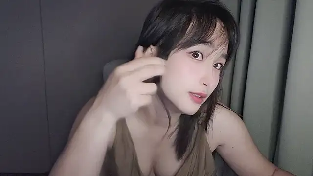 Snapshot of Honeysexy-1 chatting on September 20, 2025, 7:13 am Honeysexy-1 online show from September 20, 2025, 7:13 am