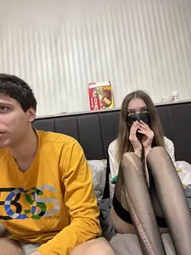 lovburger online show from May 8, 2026, 4:33 pm