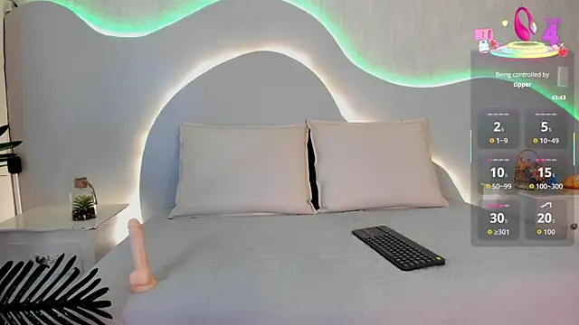 Tyler gus online show from September 14, 2025, 12:38 pm