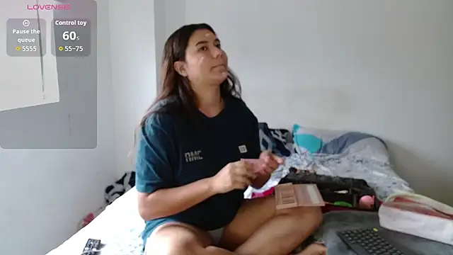 Laia Gomez online show from December 3, 2025, 10:09 pm