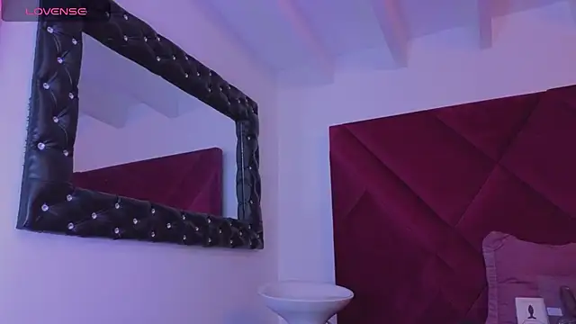 Snapshot of Kayalstone_12 chatting on November 9, 2025, 5:11 am Kayalstone 12 online show from November 9, 2025, 5:11 am