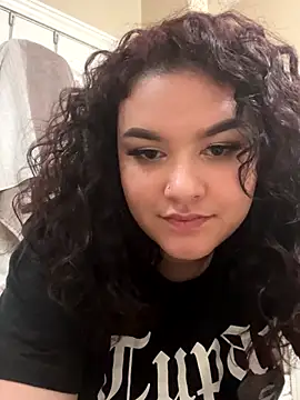 Snapshot of jupiternyx chatting on October 1, 2025, 2:43 pm jupiternyx online show from October 1, 2025, 2:43 pm