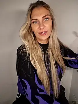 Melody1600 online show from October 19, 2025, 6:54 pm