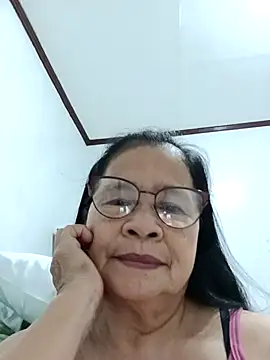 Sweet-Lita50 online show from April 15, 2026, 12:32 pm