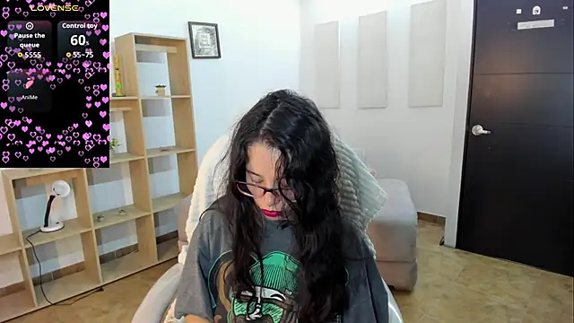 Snapshot of Samantha_blow chatting on September 11, 2025, 3:50 am Samantha blow online show from September 11, 2025, 3:50 am