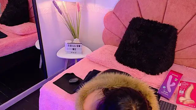 Snapshot of Conejita_420 chatting on October 11, 2025, 7:15 pm Conejita 420 online show from October 11, 2025, 7:15 pm