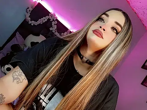 kattie Sweet  online show from October 27, 2025, 7:37 pm