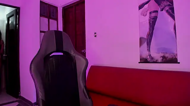 Snapshot of Nix_Girl chatting on September 17, 2025, 5:20 am Nix Girl online show from September 17, 2025, 5:20 am