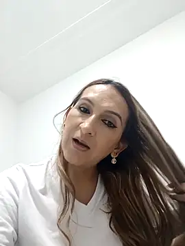 alanastones-19 online show from October 10, 2025, 4:24 am