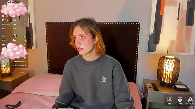 Snapshot of seraphine_star chatting on February 15, 2026, 9:36 pm seraphine star online show from February 15, 2026, 9:36 pm