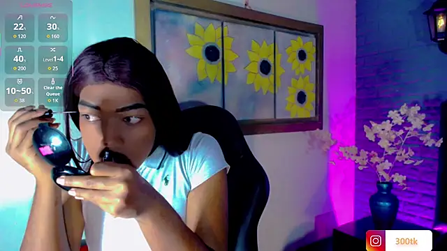 Snapshot of bayolet_ chatting on October 10, 2025, 11:11 am bayolet  online show from October 10, 2025, 11:11 am