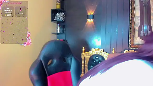 Snapshot of bayolet_ chatting on October 30, 2025, 11:30 am bayolet  online show from October 30, 2025, 11:30 am