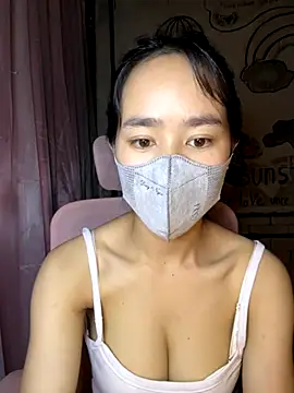 Snapshot of TiNa_04 chatting on October 16, 2025, 3:26 am TiNa 04 online show from October 16, 2025, 3:26 am