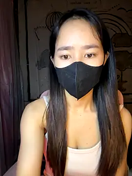 Snapshot of TiNa_04 chatting on October 29, 2025, 12:09 am TiNa 04 online show from October 29, 2025, 12:09 am