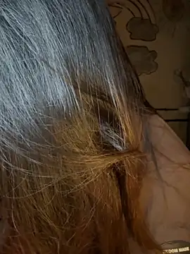 TiNa 04 online show from November 4, 2025, 12:03 am