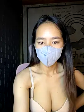 Snapshot of TiNa_04 chatting on September 20, 2025, 10:59 pm TiNa 04 online show from September 20, 2025, 10:59 pm