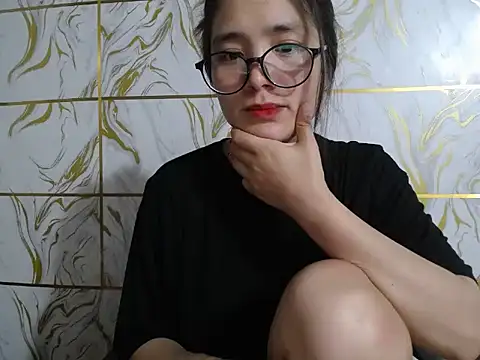 Lyzizi lovely09 online show from July 6, 2026, 8:43 am